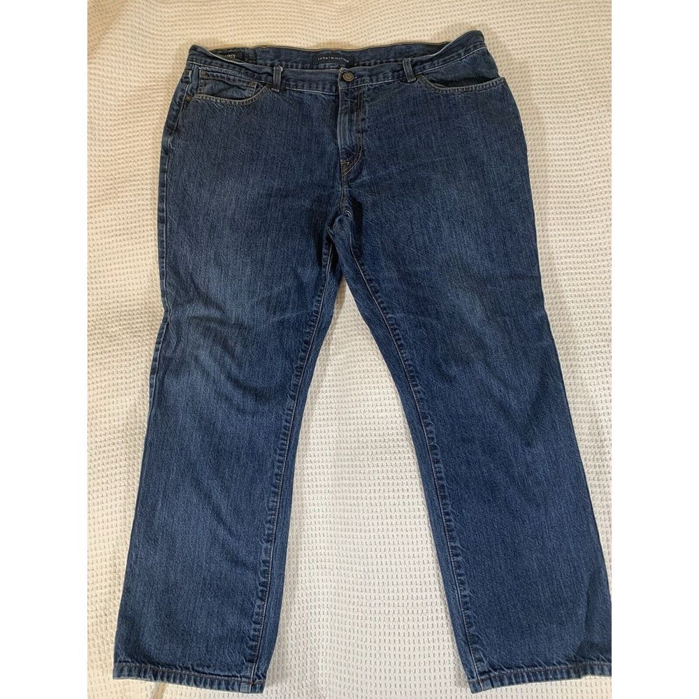 Tommy Hilfiger Jeans Mens 40 X 30 Medium Wash  Straight Droite‎